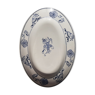 Oval dish Faience St Amand