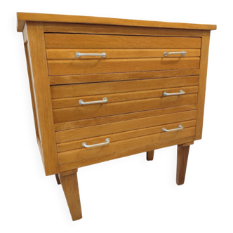 Vintage chest of drawers