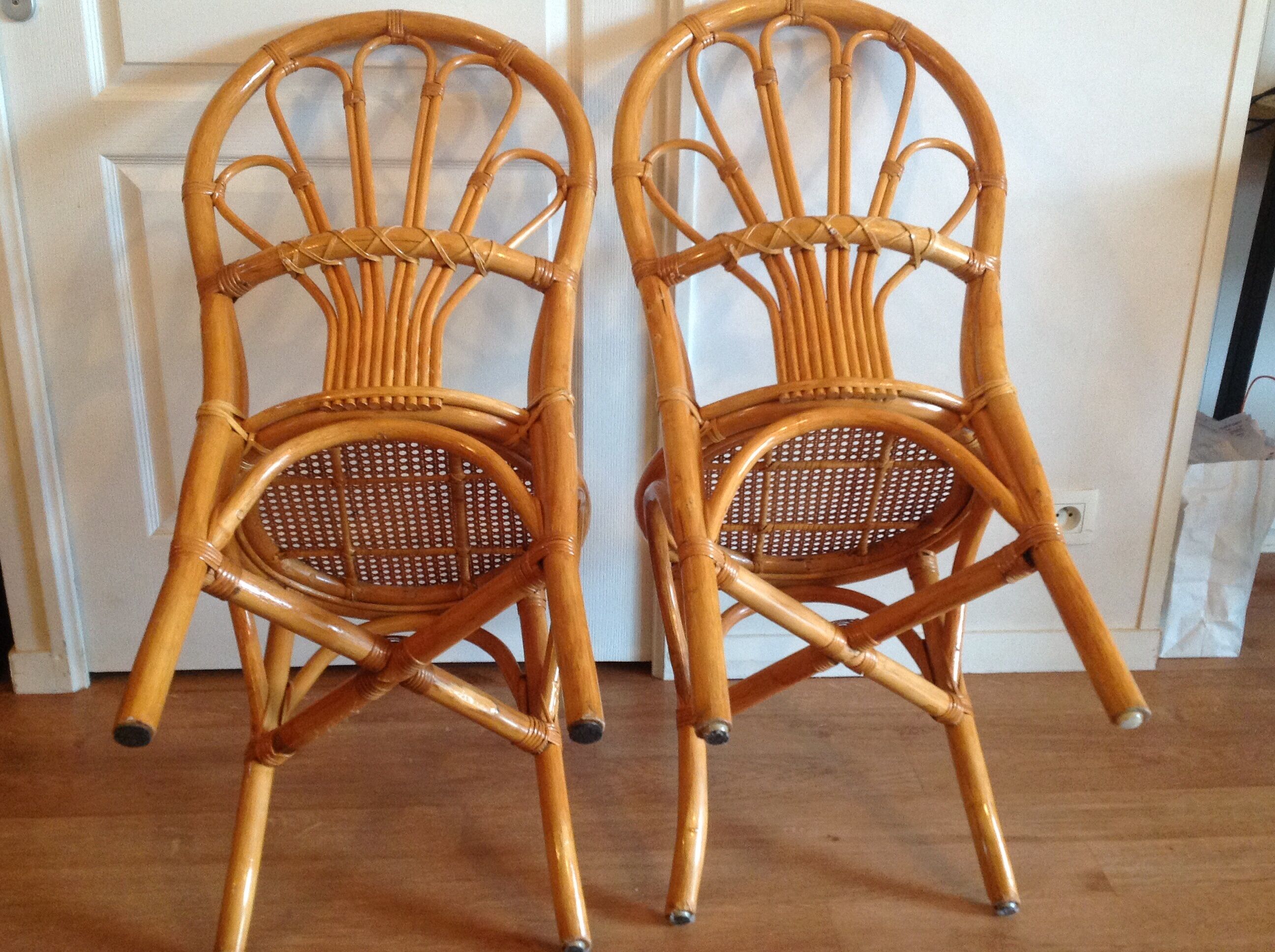 4 chairs rattan wicker canned vintage