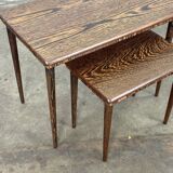 Suite de deux tables d'appoint en palissandre