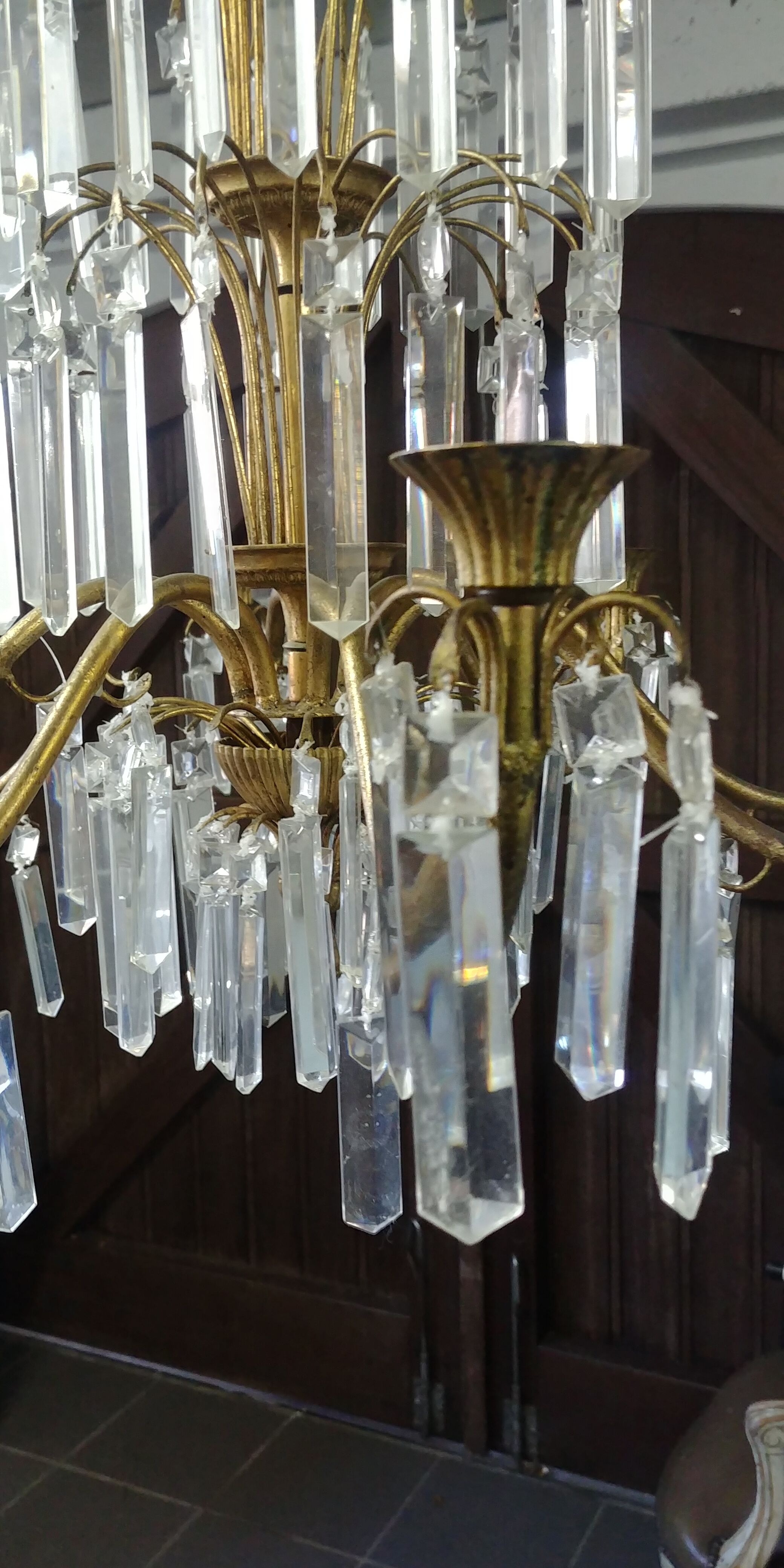 Lustre en laiton et pampilles