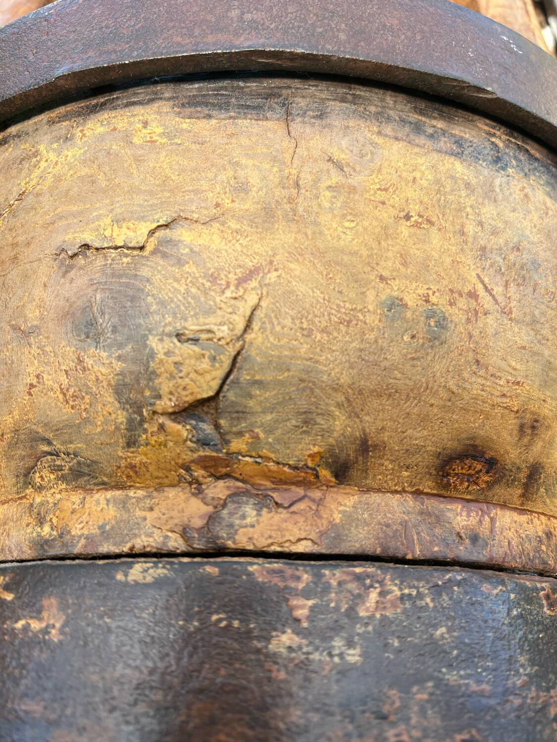 Vintage wooden lamp – base made from a plough wheel hub