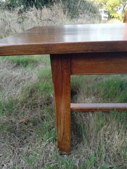 Table de ferme barre à chat