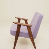 Mid-century modern armchair, oak wood, natural wool.
