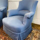 Paire de fauteuils crapauds Napoleon III tapisserie bleue - France 19eme siècle