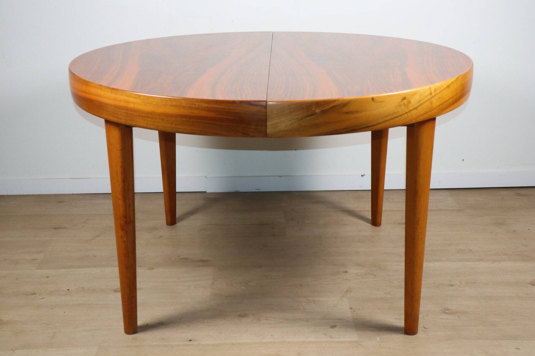 Scandinavian extendable dining table in teak – 1960s