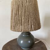 Lampe à poser vintage grès bleu et abat jour en corde