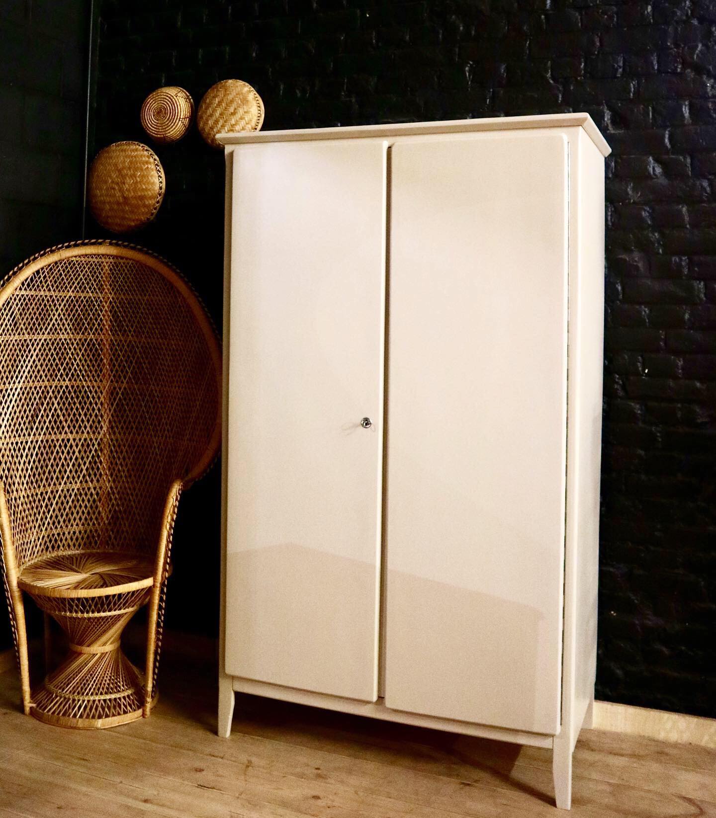 Restored parisian ivory, emerald green cabinet