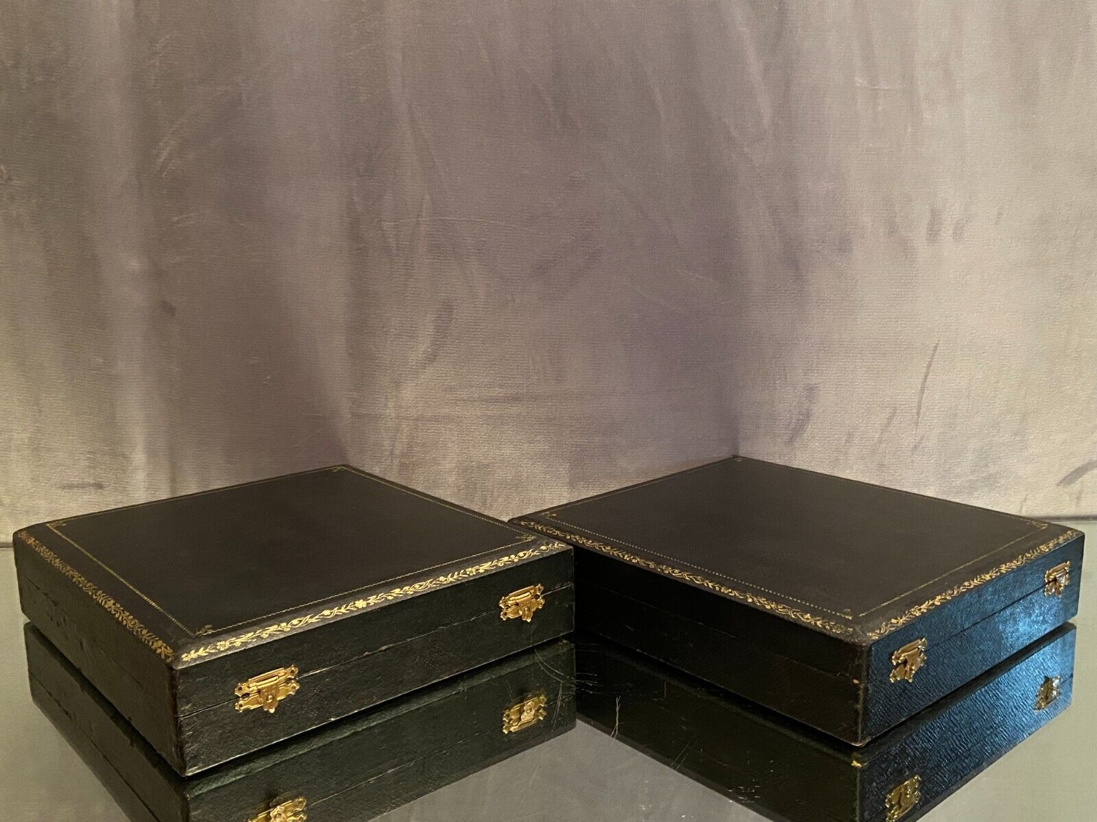 Paire de coffrets de rangement fin XIXe pour couverts argenterie