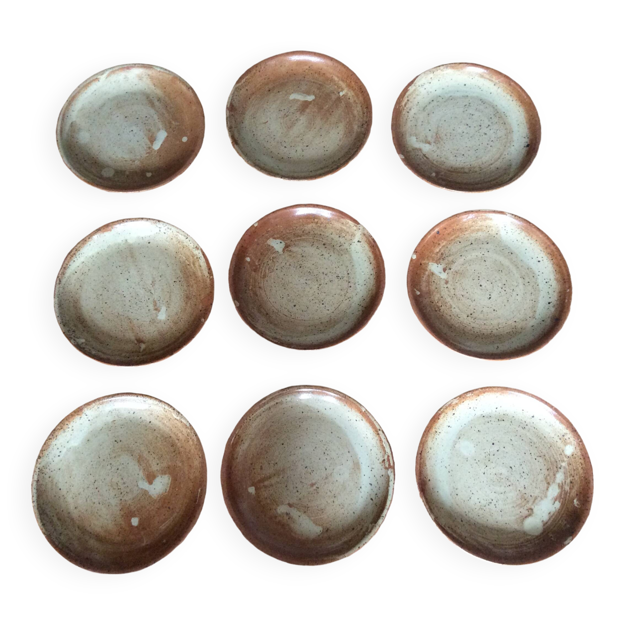 9 stoneware flat plates