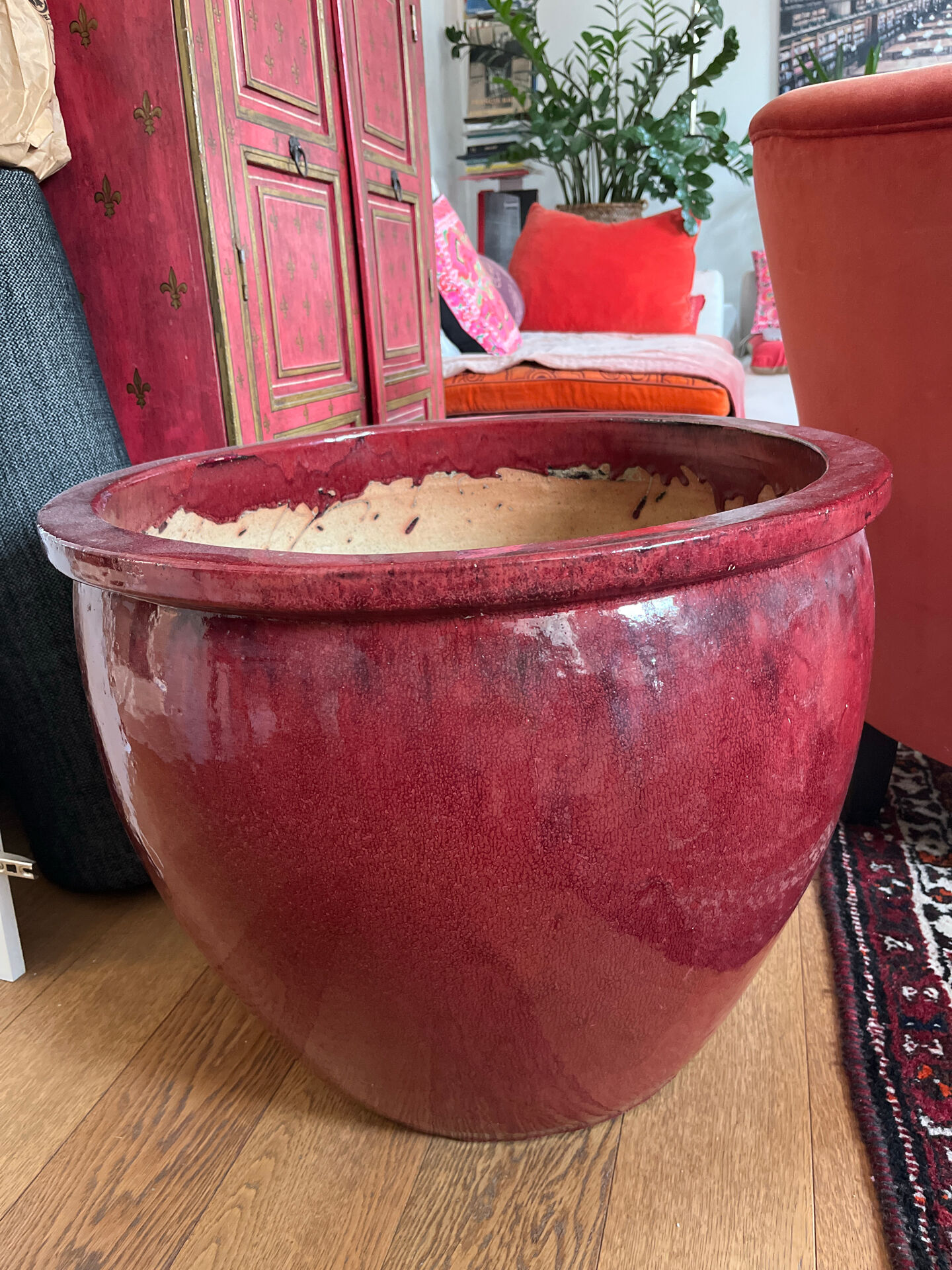 Large XXL pot in beef blood colour CFOC
