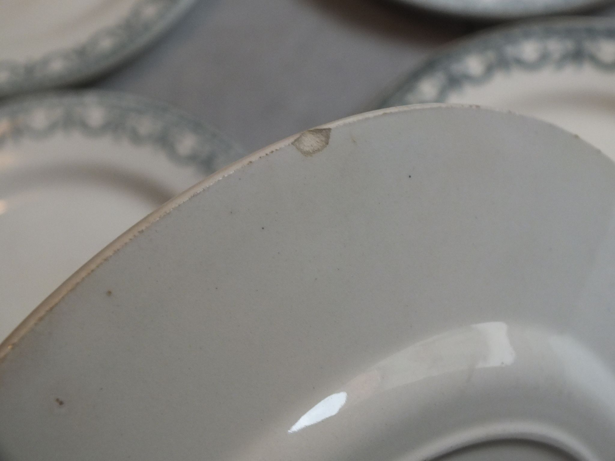 Set 6 flat plates in Iron Earth Salins Garland Louis XVI - Lot 9