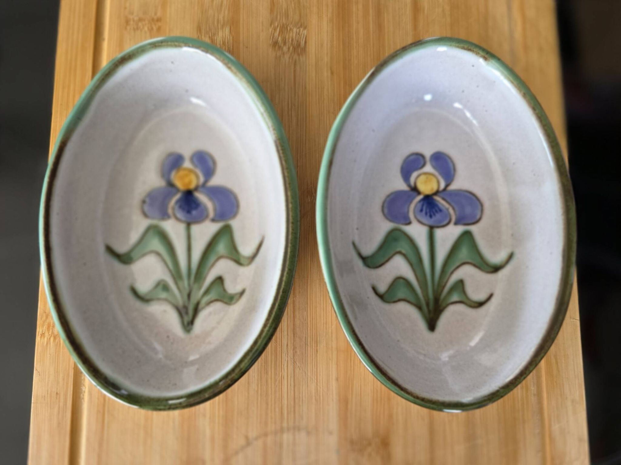 Lot of 3 ceramic pieces Natoli Vallauris – Iris decoration