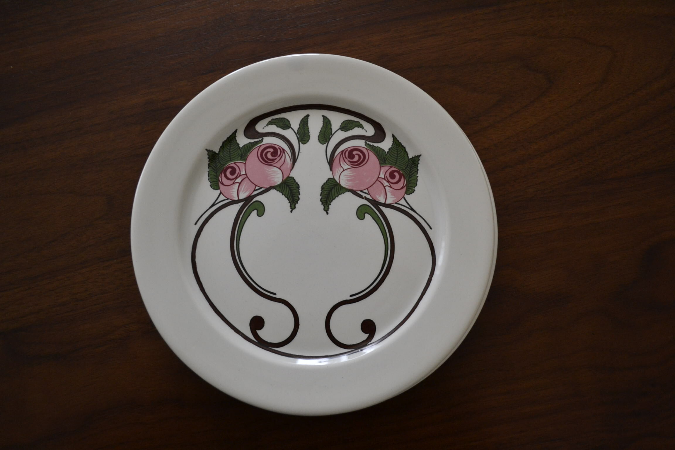 Batch of 3 art deco dessert plates