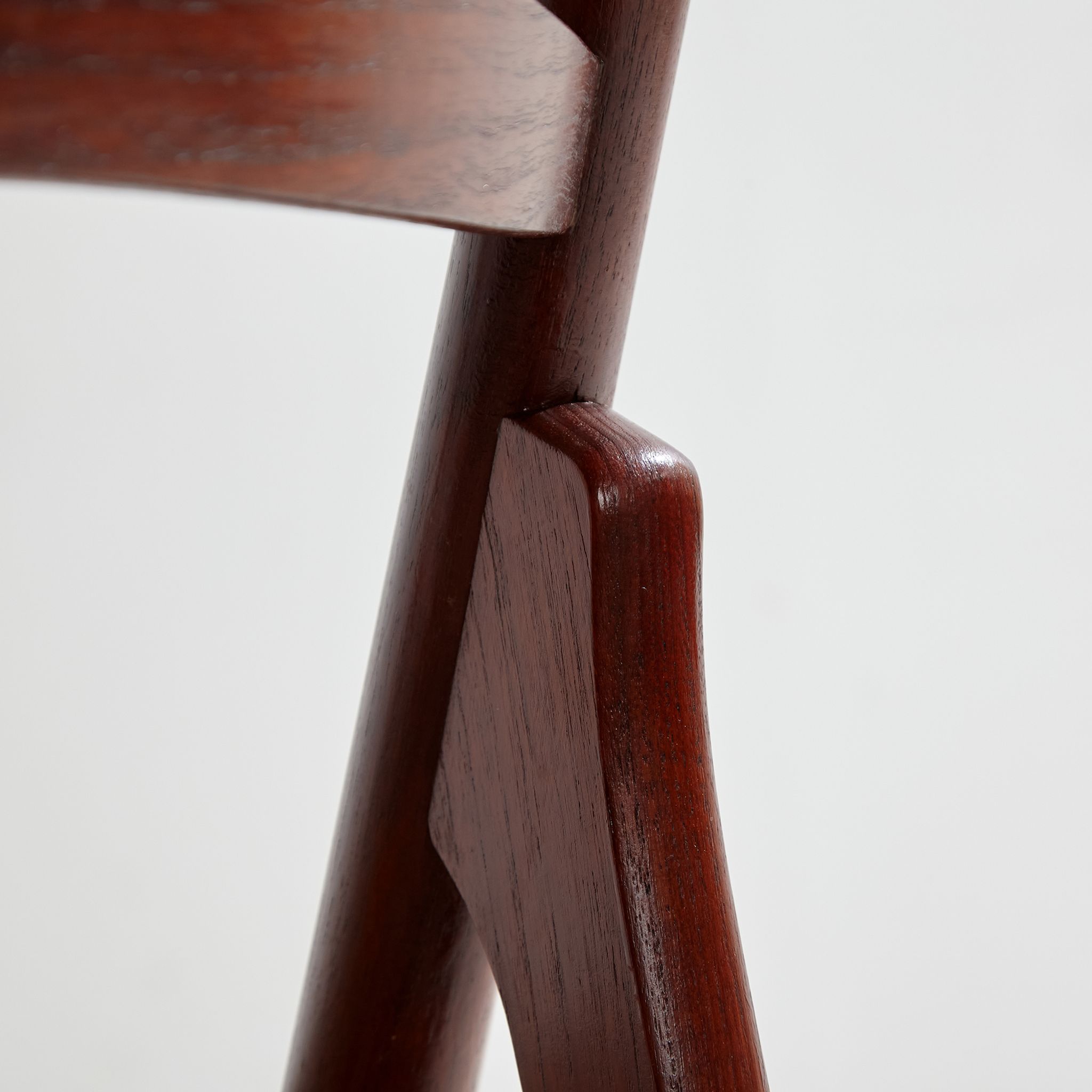 Model CH29P Sawbuck teak dining chairs by Hans J. Wegner for Carl Hansen & Søn, Set of 4