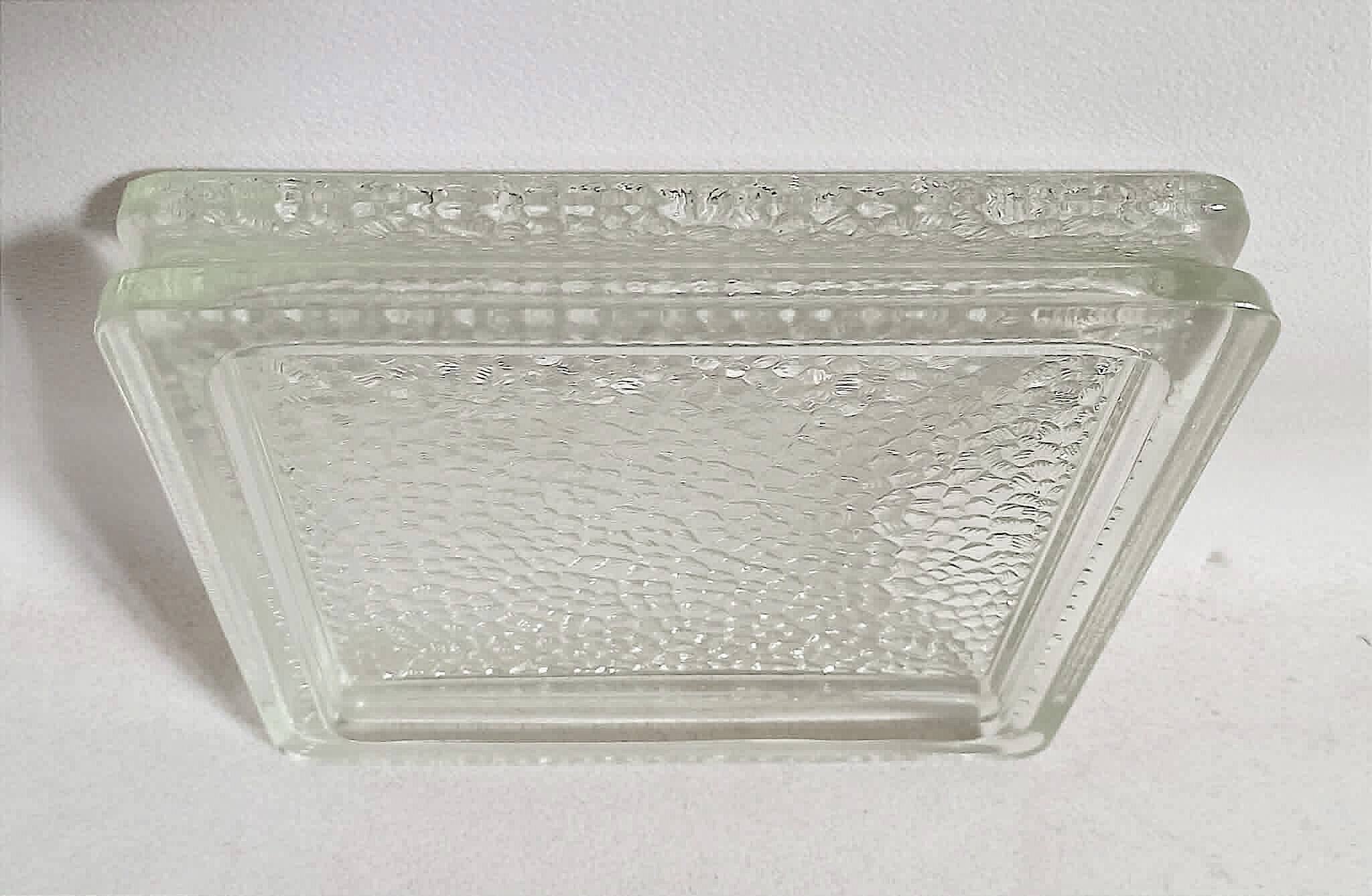 Nevada catch-all tray 1950s moulded glass Saint Gobain 20 x 20 cm