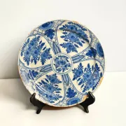 Delft, faience plate decorated in Kraak style, De Grieksche A manufacture, 18th century.