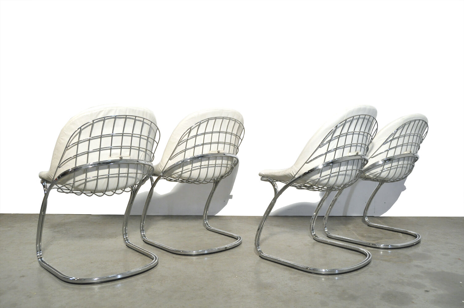 Set of 4 “Pascale” wire chairs designed by Gastone Rinaldi for Thema
