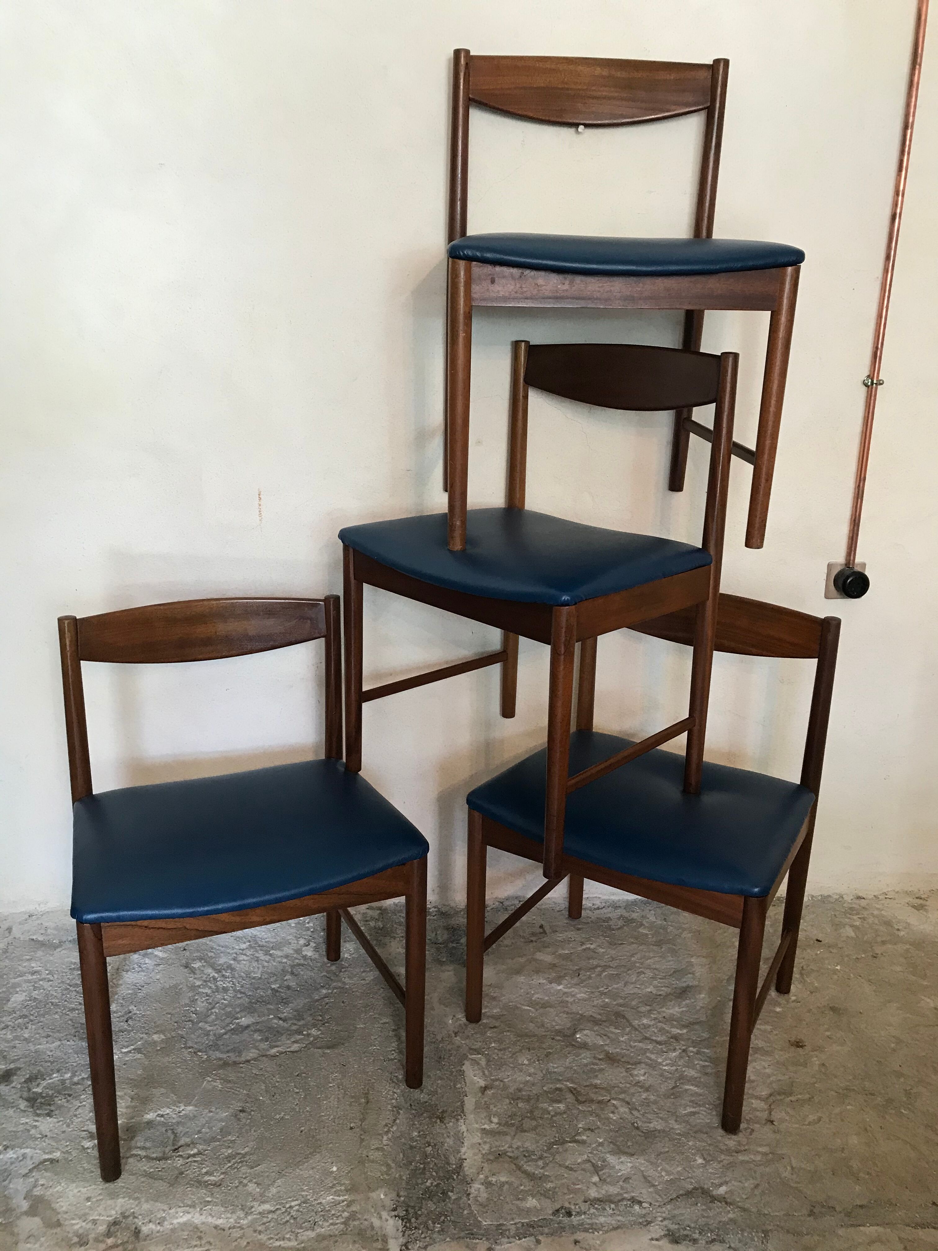 Lot de 4 chaises scandinaves teck 1960’s