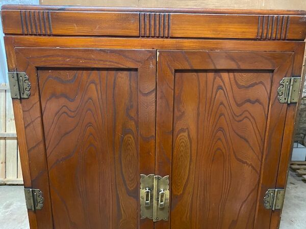 Meuble chinois en orme