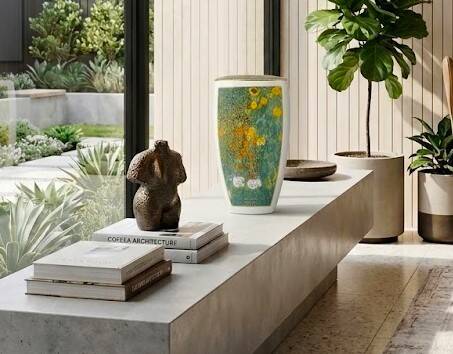 Goebel porcelain vase - Gustav Klimt floral motifs Limited Edition