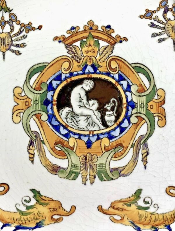 Assiette lentille plat Gien Renaissance fond blanc XIX