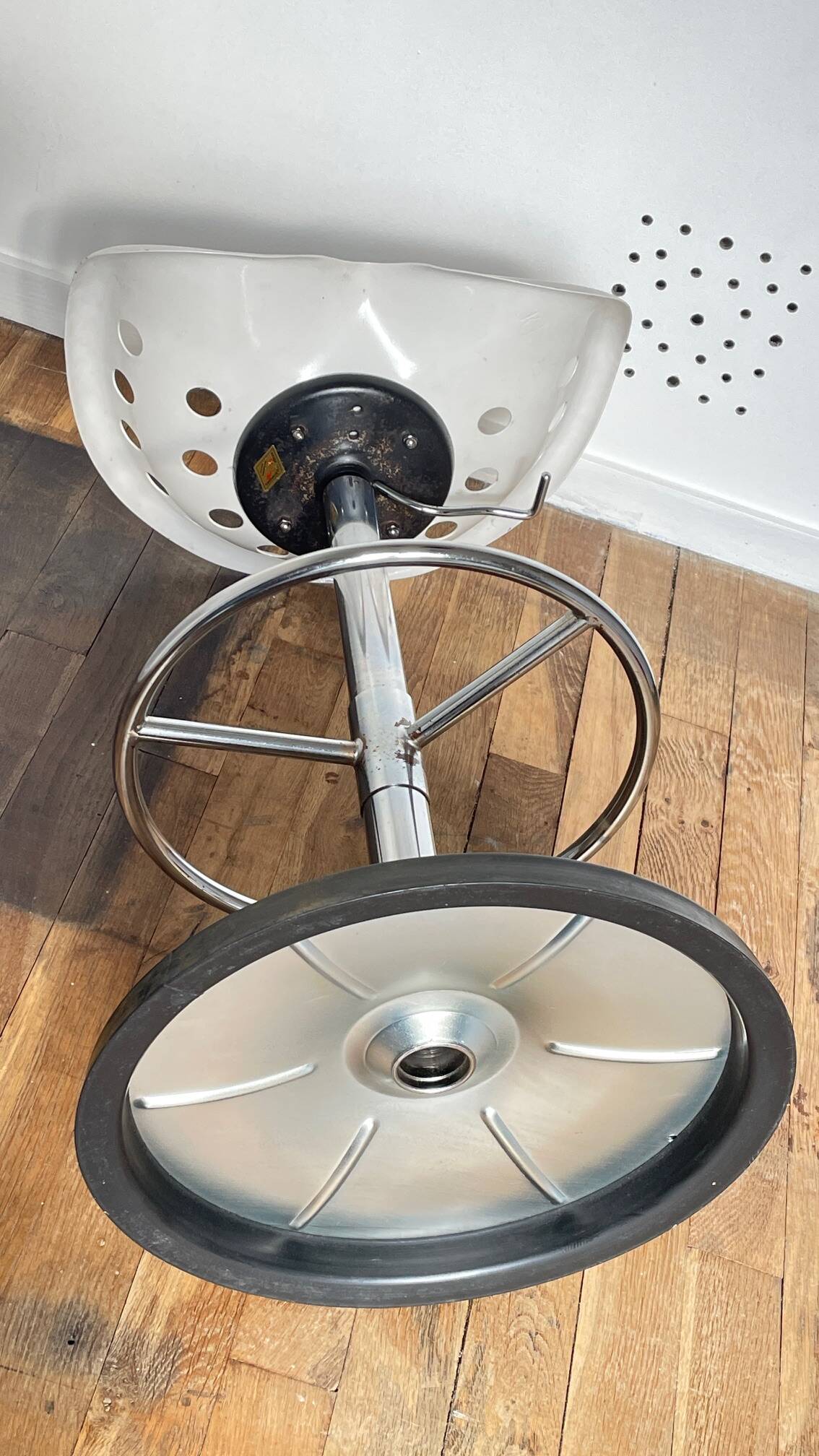 MIRIMA Vintage High Stool TRACTOR Seat N*2