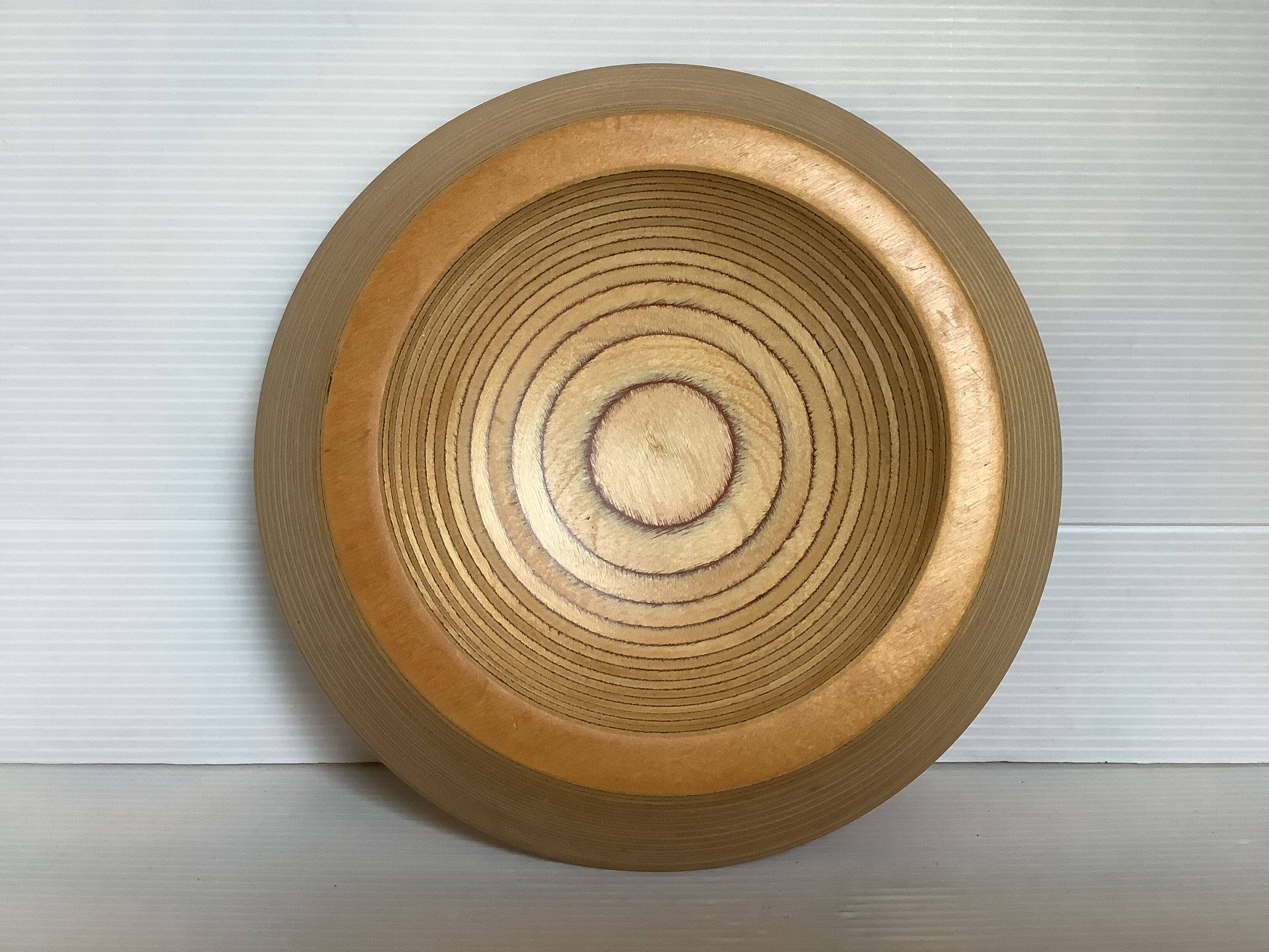 Glued laminated wood pocket emptier