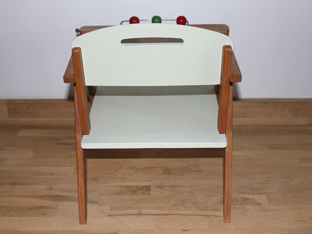 Chaise de poupée en bois vintage