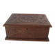 Boîte en bois sculpté