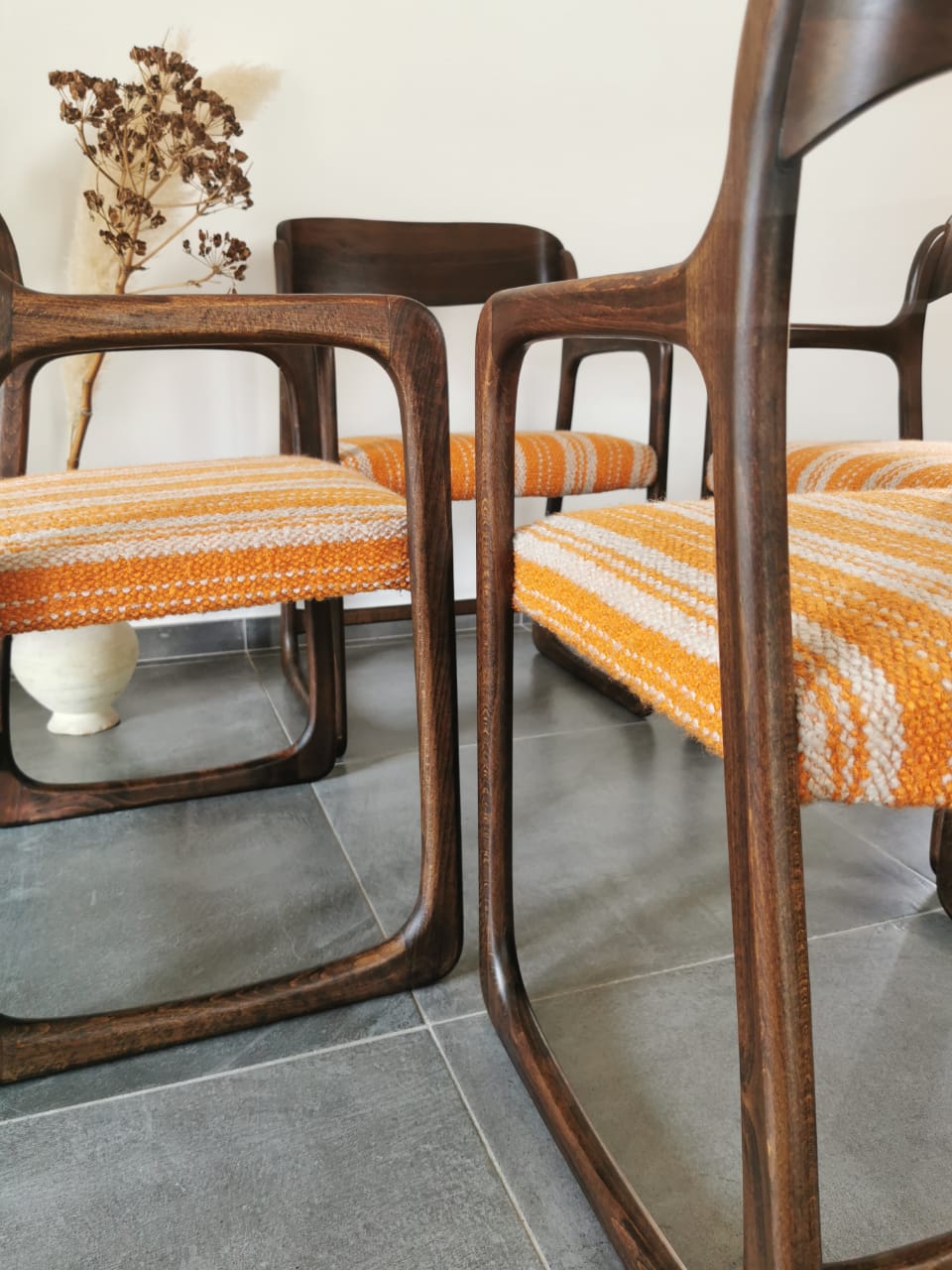 Series of 4 armchairs Baumann model flat called "sled"