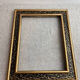 Two-tone wooden frame