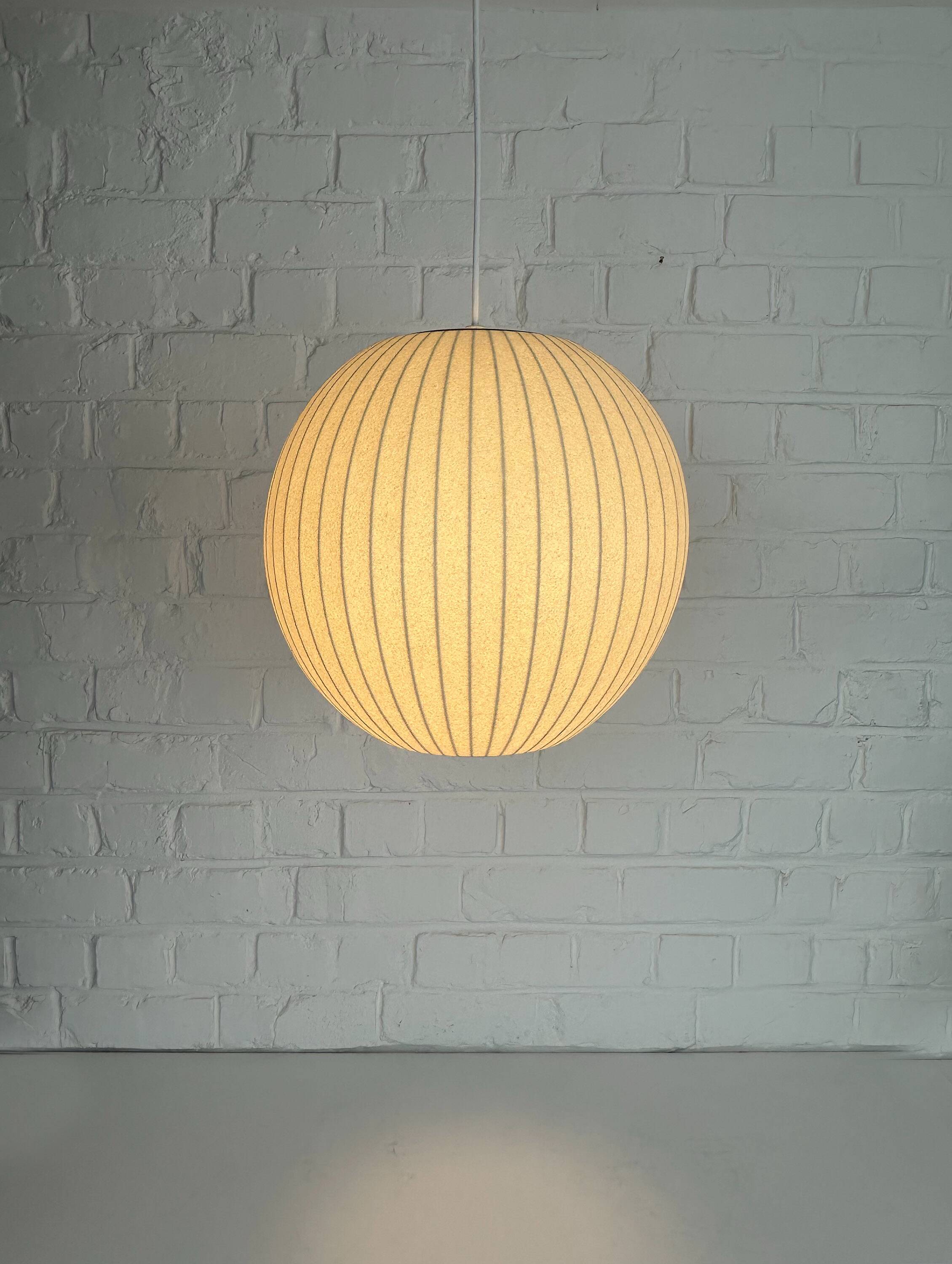 Suspension George Nelson Bubble Lamp® Saucer for Modernica, USA