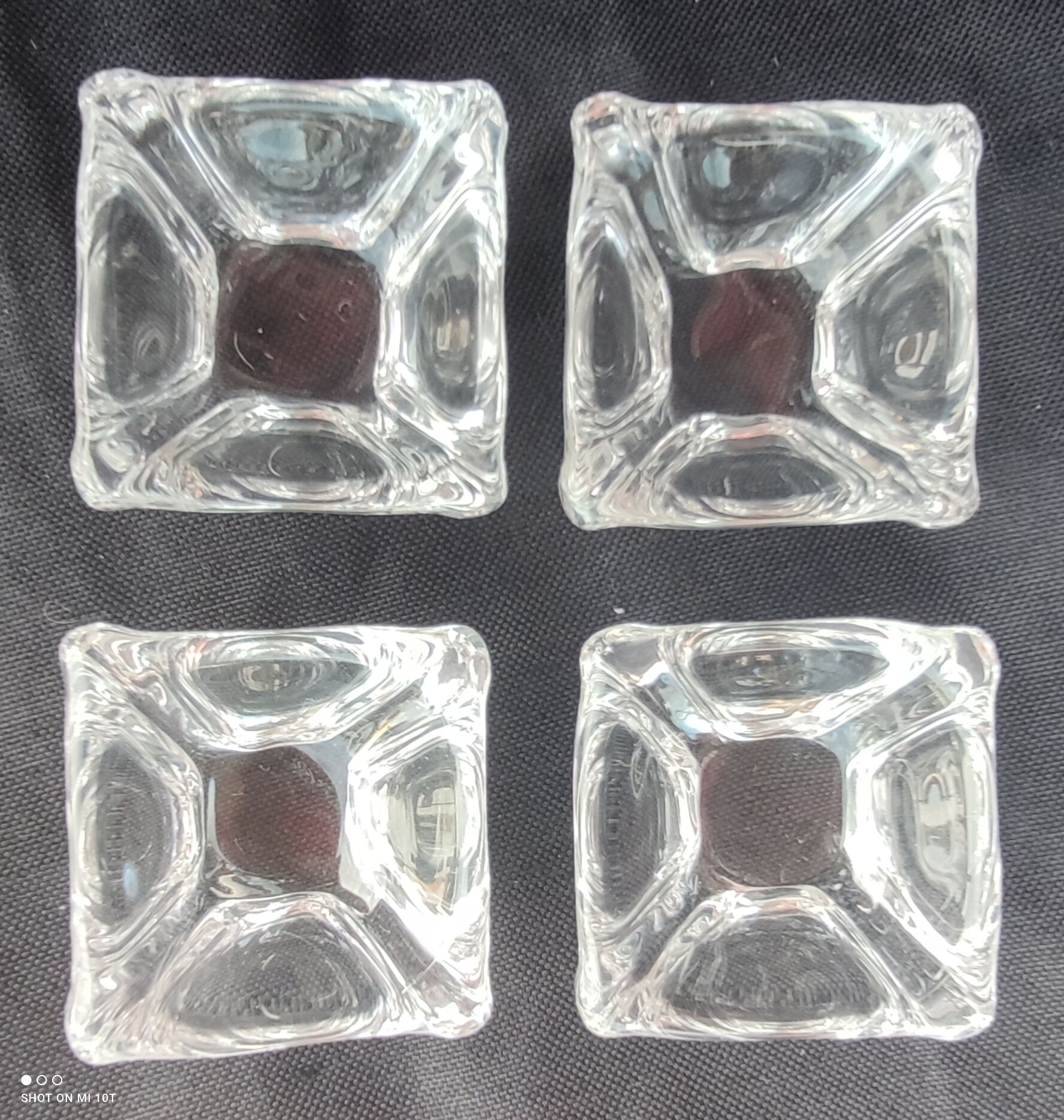 Set of 4 cups Daum France