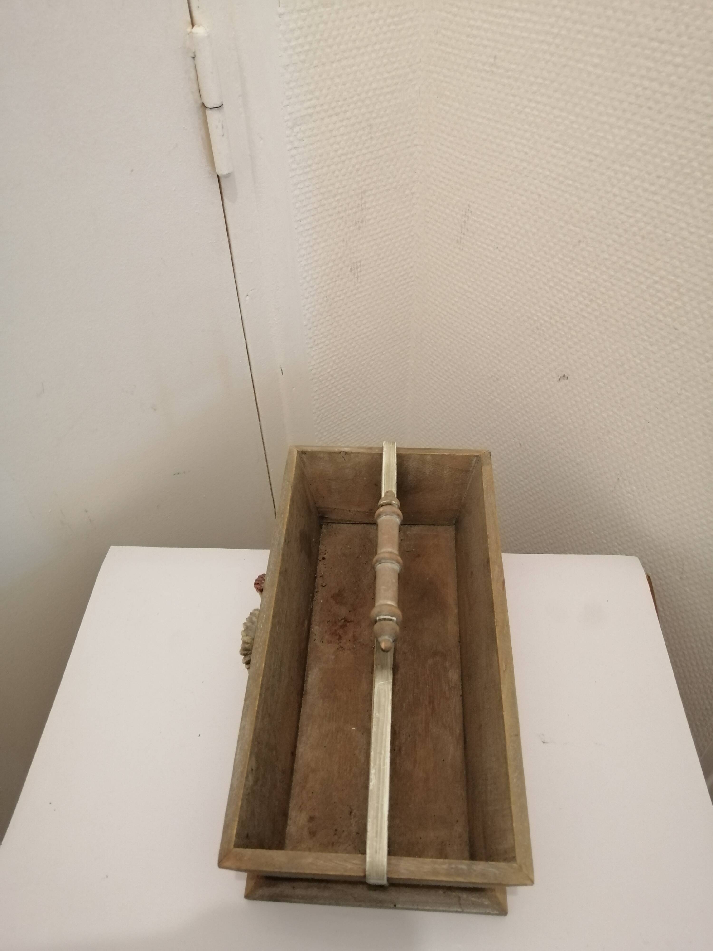 Panier a oeufs ou autres en bois vintage