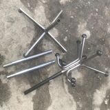 Metal parrot coat rack