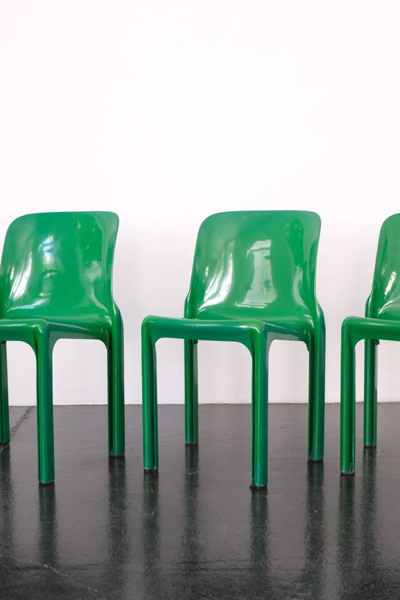 Green "Selene" chair by Vico Magistretti / Artemide