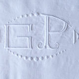 Drap ancien metis brodé main