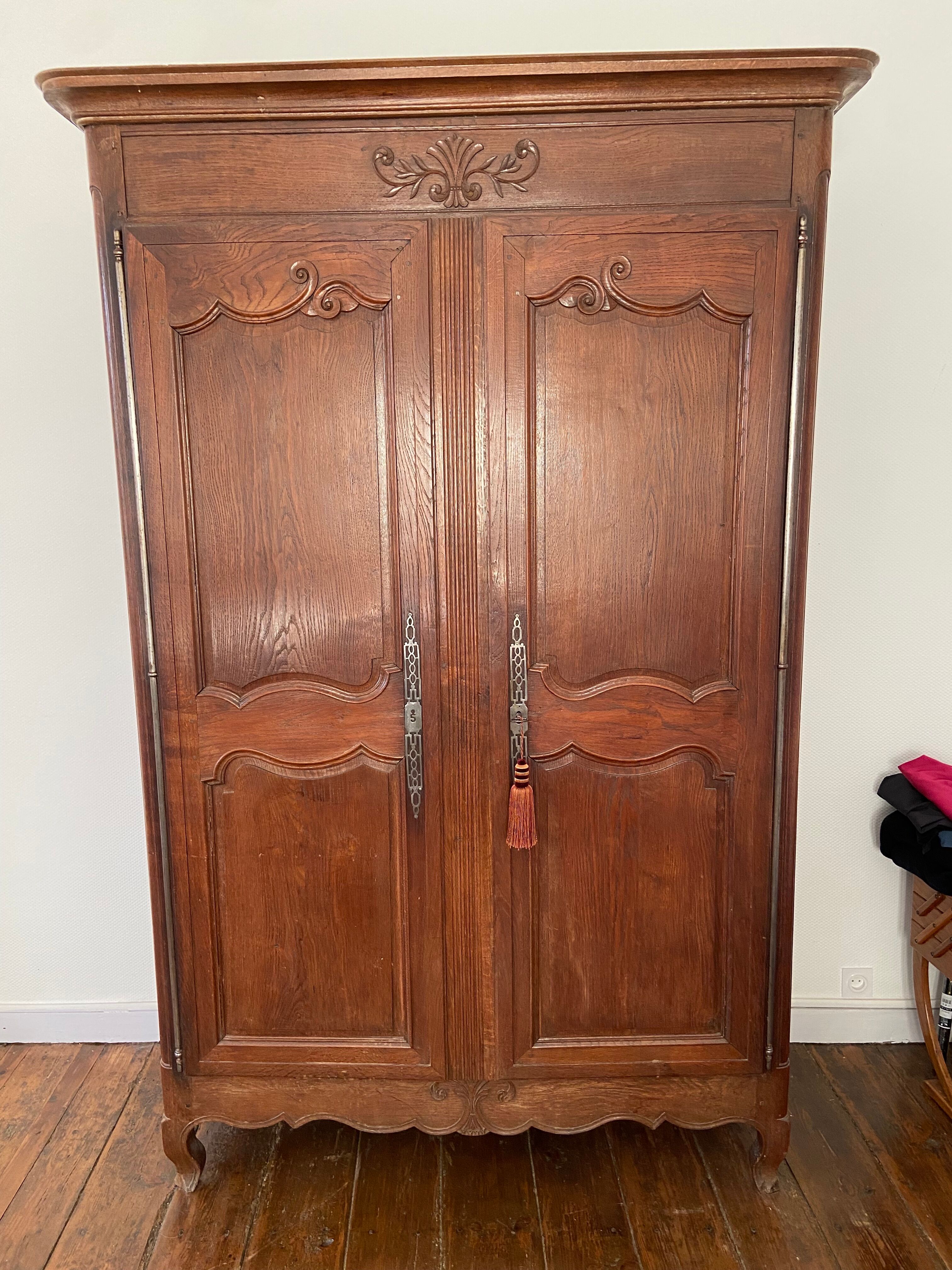 Storage cabinet of the 19th century