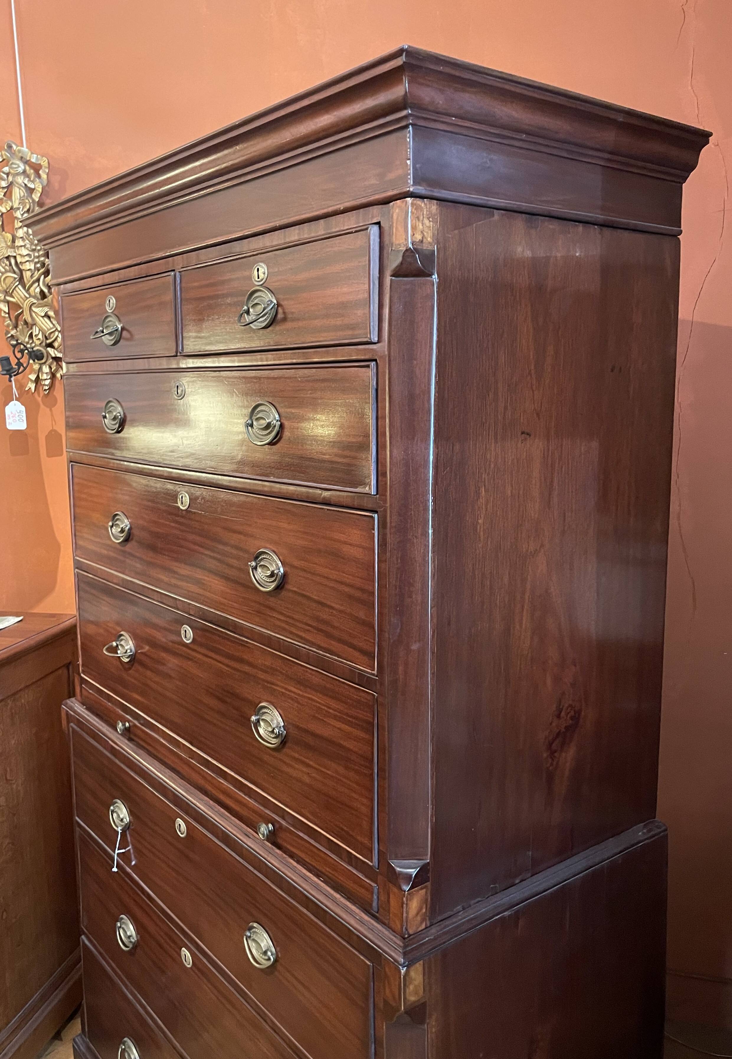 tallboy chest on chest in mahogany - 18th century