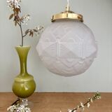 Suspension globe vintage art déco en verre dépoli