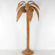 Lampadaire « palmier-cocotier » en rotin
