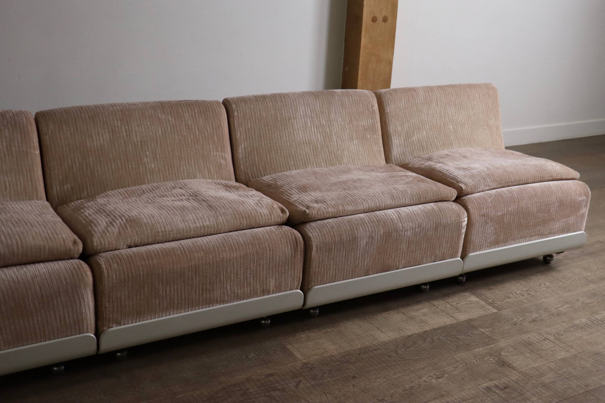 COR Orbis Modular Sofa In Corduroy By Luigi Colani, 1970s