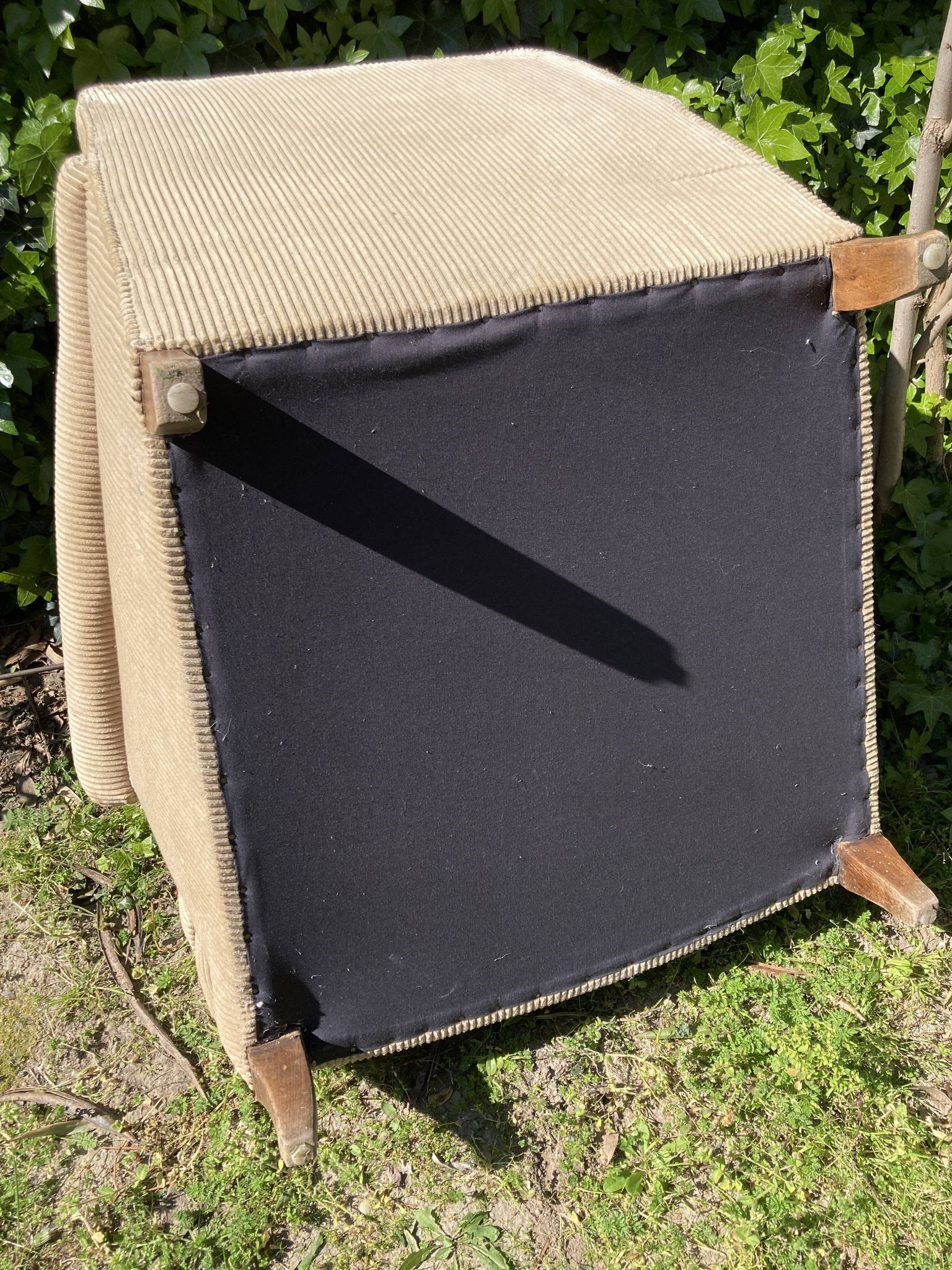 Pair of vintage ribbed velvet armchairs