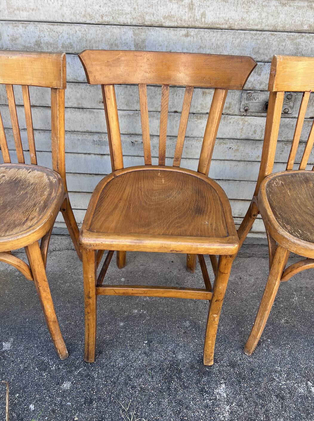 (Lot) 4 vintage wooden bistro chairs by Baumann