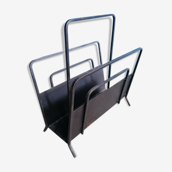 Magazine rack steel and sheet metal