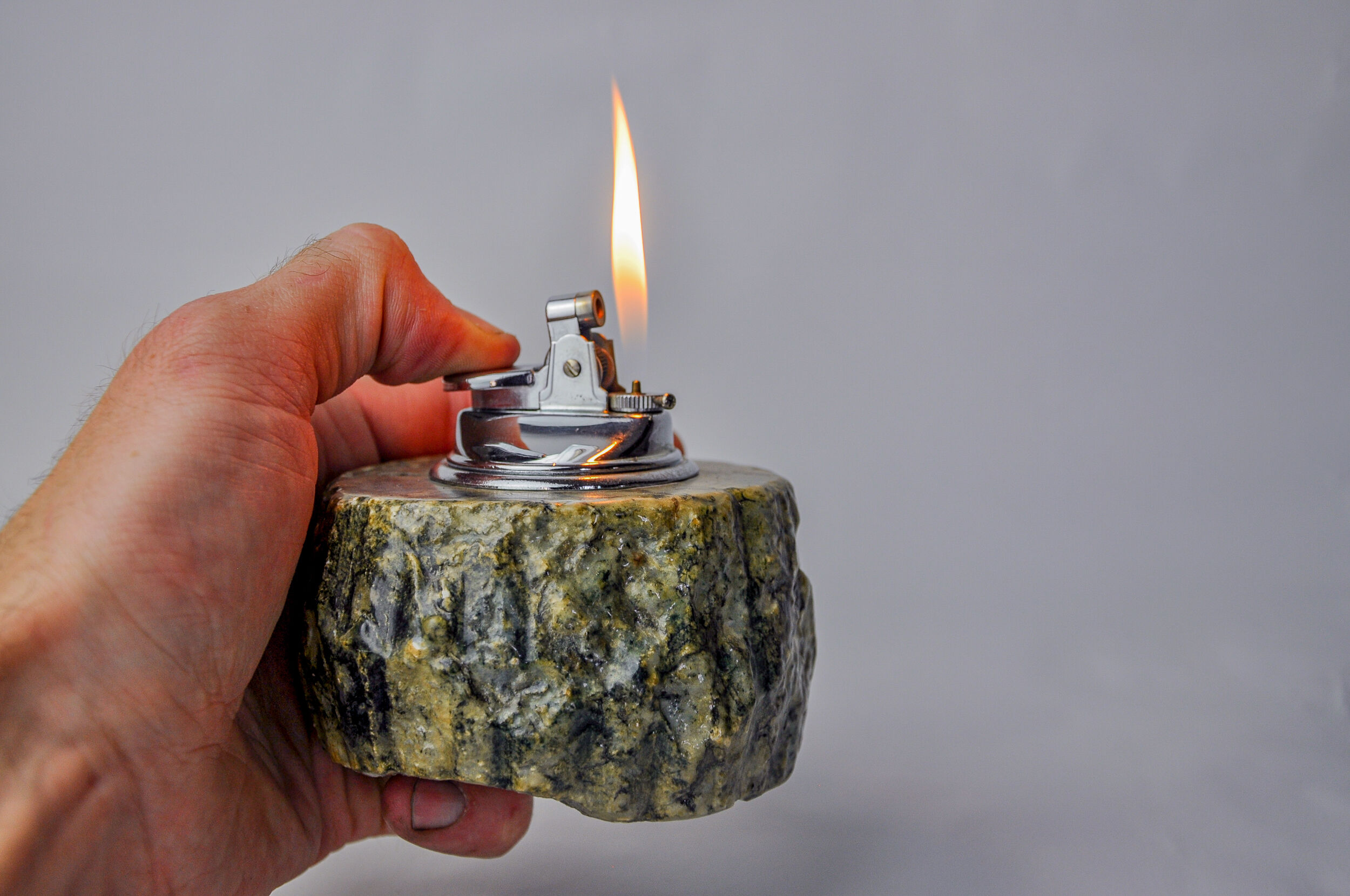 Green alabaster lighter by Romano Bianchi, Italy, 1970