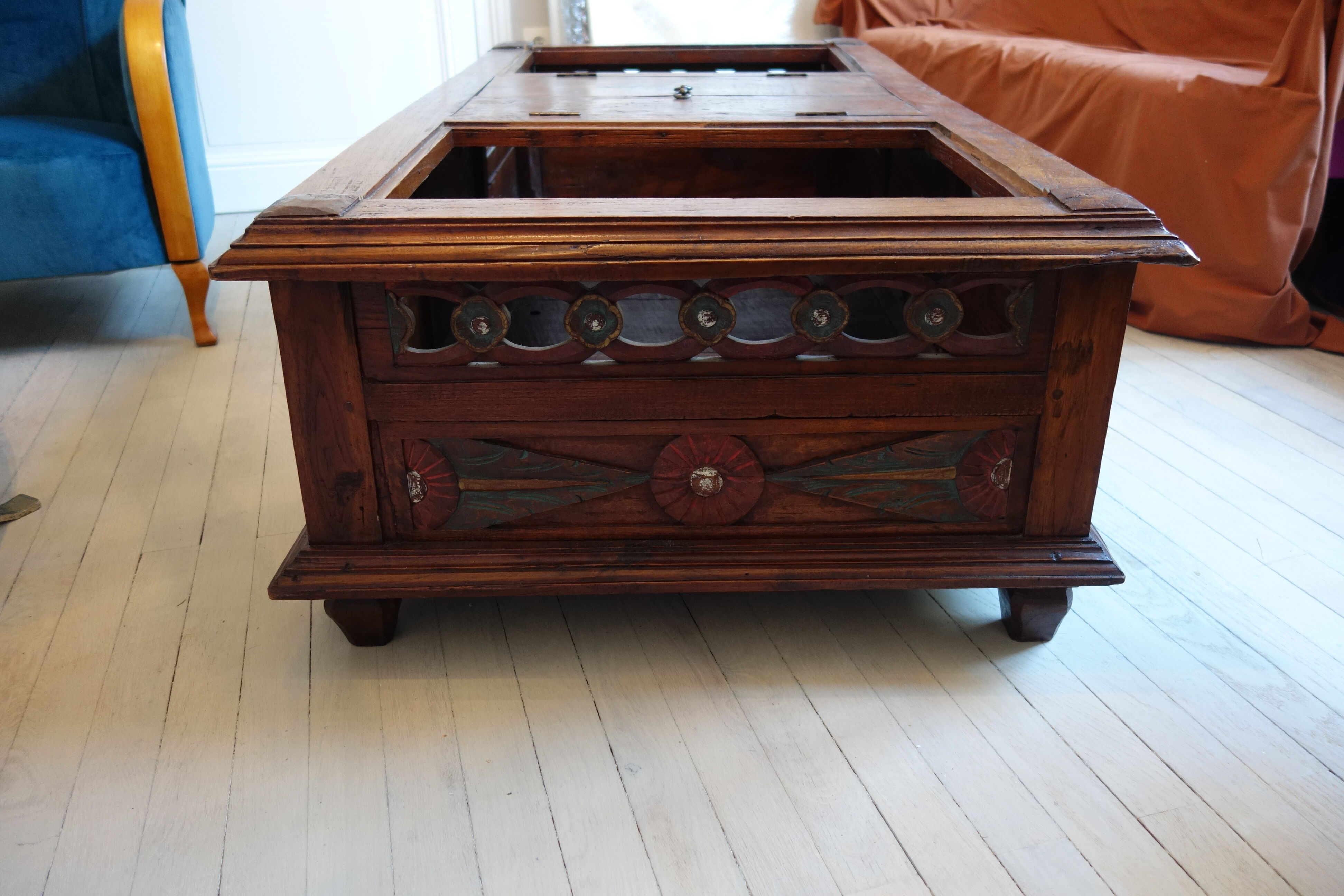 Indonesian antiquity coffee table