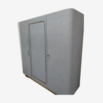 Armoire arrondie 3 portes