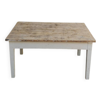Table basse en bois massif